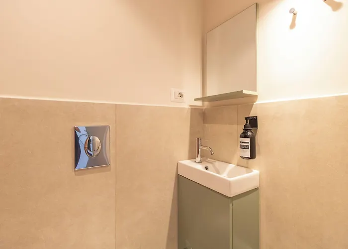 Konukevi Cunabu Emilio Roma